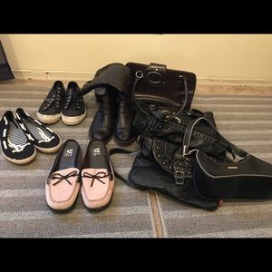 Ladies bundle of shoes and purses
